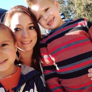 Meet your Posher, Danielle